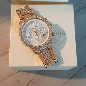 Michael kors gold watch